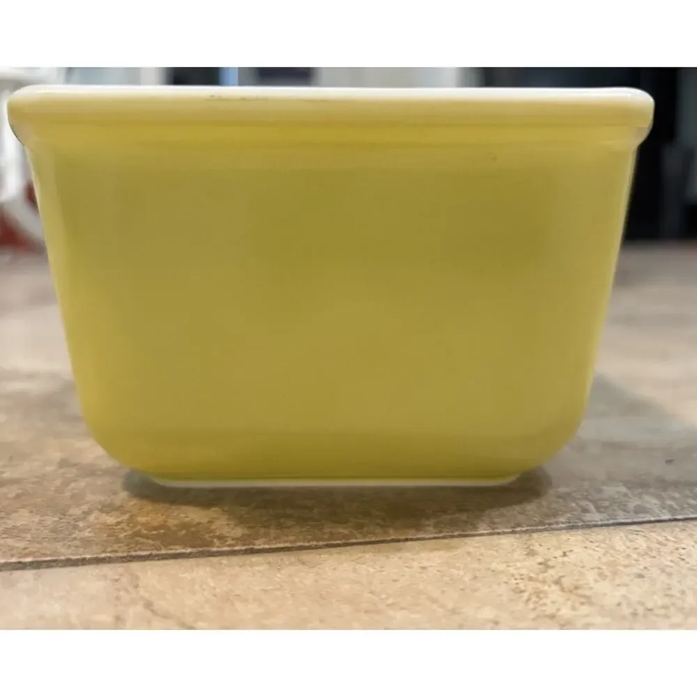 Vintage Pyrex 213 Sunny Yellow Loaf Pan Baking Dish Milk Glass Made in USA